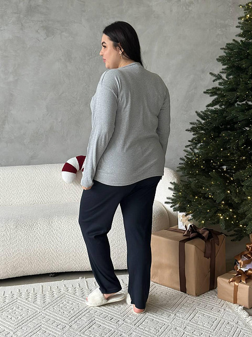 Піжама жіноча великого розміру штани та лонгслів батал PLUS SIZE з вишивкою зірки для дому та сну з довгими рукавами сіра Одеса - фото 4