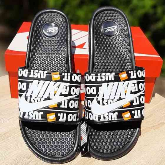 Чорні чоловічі Шльопанці Nike Сланці Білі капці Найк (розміри: 40,41,42,43,44) Дніпро
