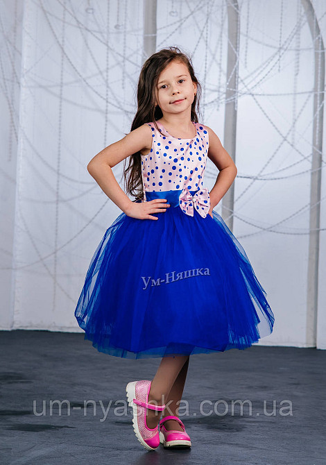 Пышное нарядное платье в ретро стиле 