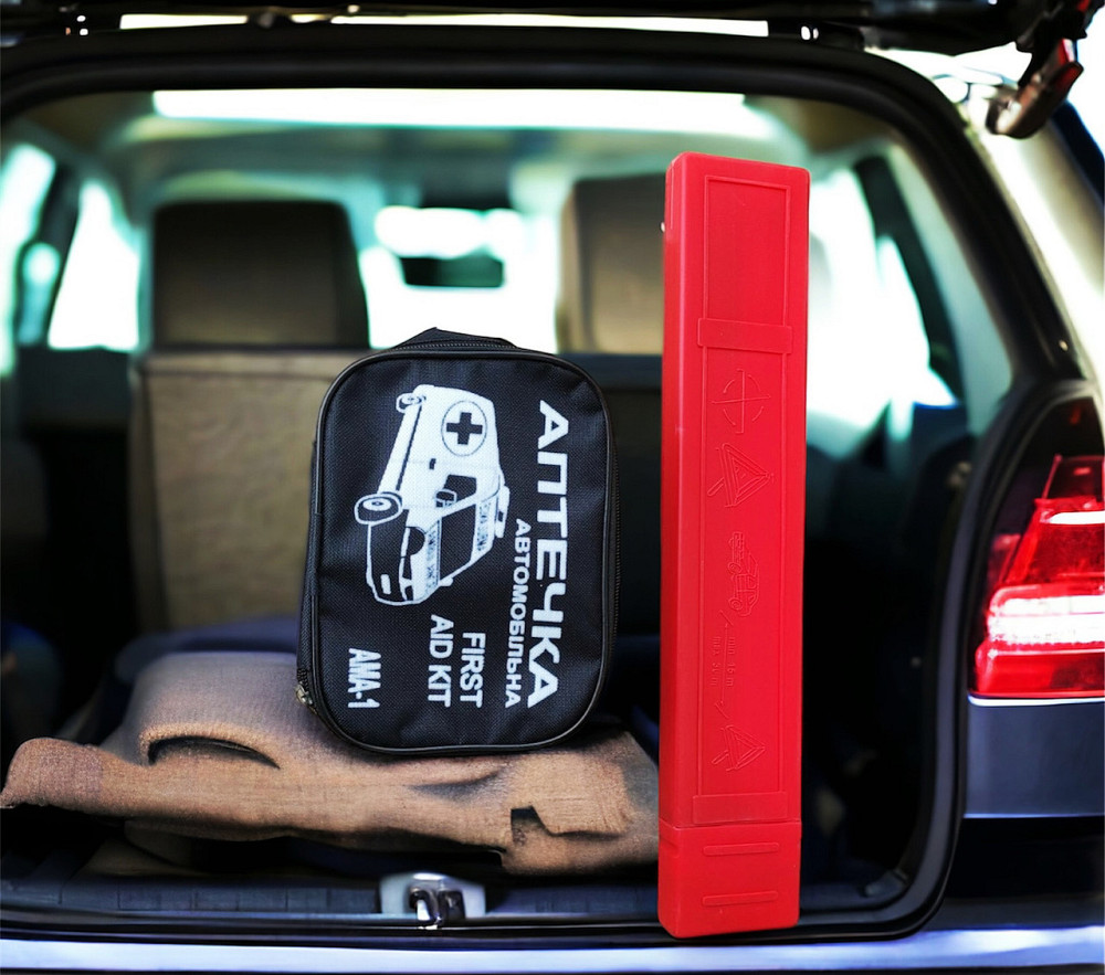 Комплект первой помощи Аптечка и аварийный знак Киев - изображение 1