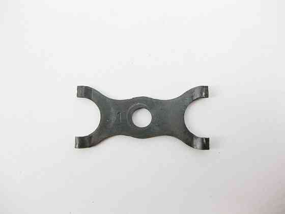 Mercedes-Benz  A2203770203 Притискна скоба електроклапану 7 ст. АКП 722.9 Одесса