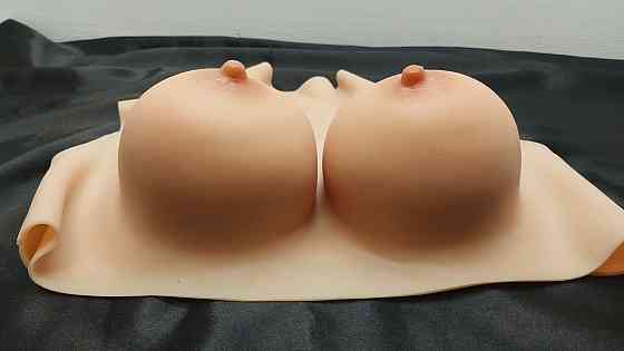 Реалістичні силіконові груди протез грудей розмір В Луцк