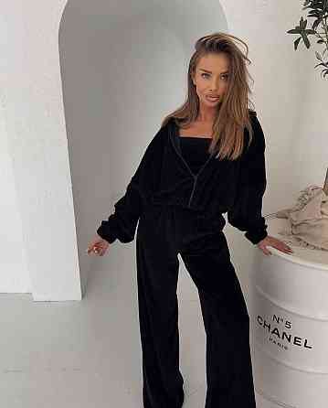 Жіночий плюшевий костюм-трійка: кофта топ і штани з велюру Чорний, 42/44 Одеса