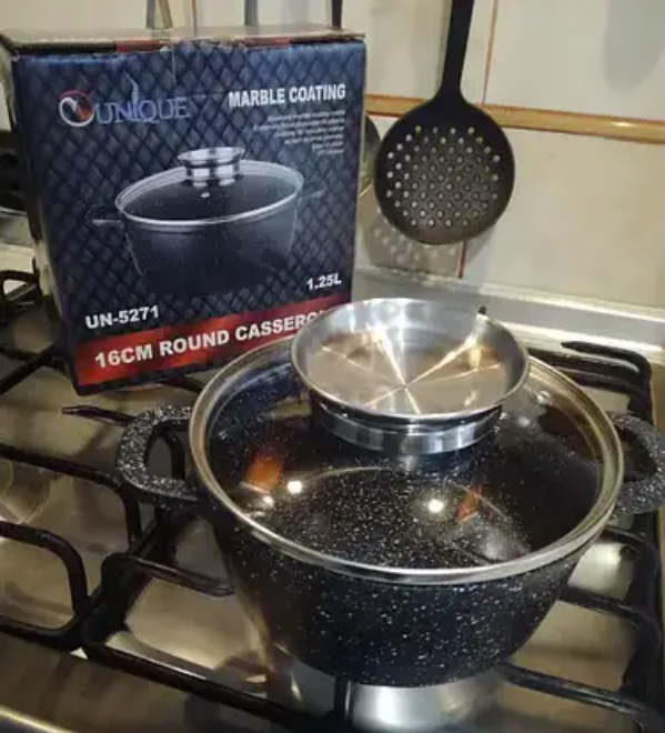 Казан чёрный со крышкой UNIQUE UN-5272 (18см и 1.7 л) Одесса - изображение 1