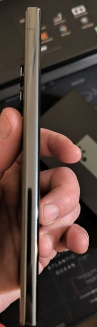 Смартфон , топовий флагман від Samsung.
Galaxy s23 ultra 12/512 green. Киев - изображение 1