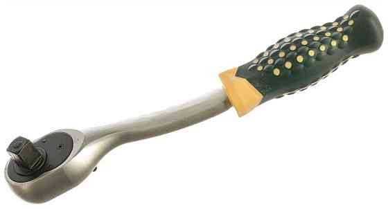 Трещотка реверсивная усиленная изогнутая с резиновой ручкой 1/2