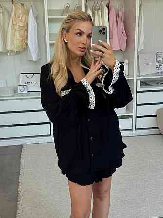 Жіночий літній костюм-двійка: сорочка та шорти з рюшами льон Чорний Одеса