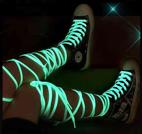 Шнурки що світяться в темряві 100 см набір 6 шт різні кольори, люмінесцентні плоскі для кросівок Київ