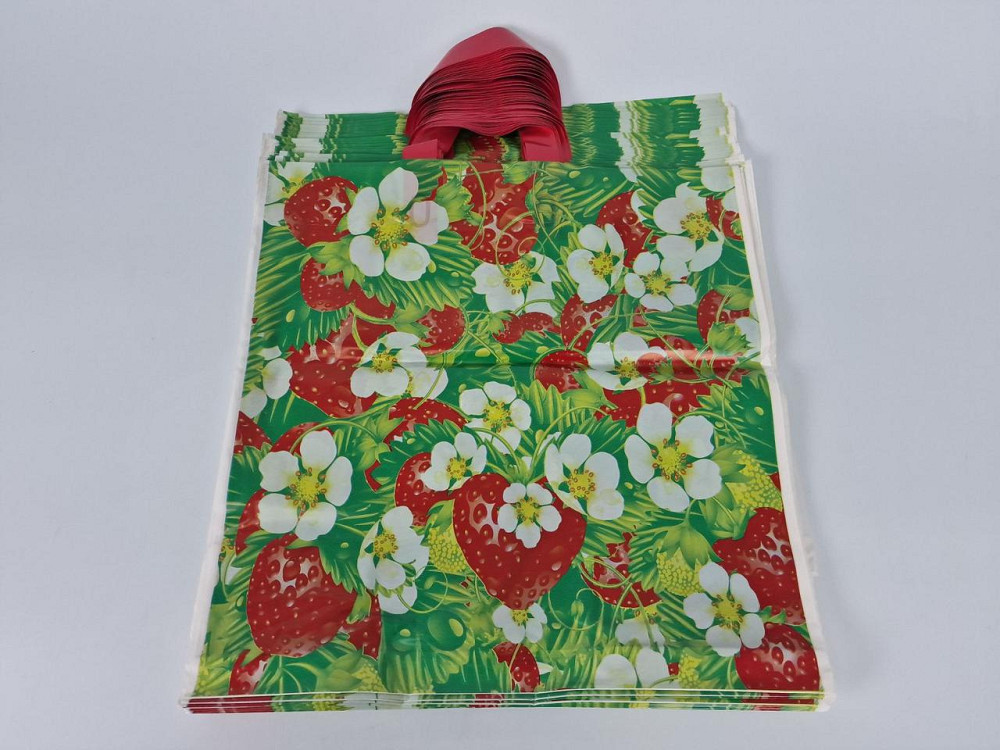 Пакет с петлевой ручкой  ср л 