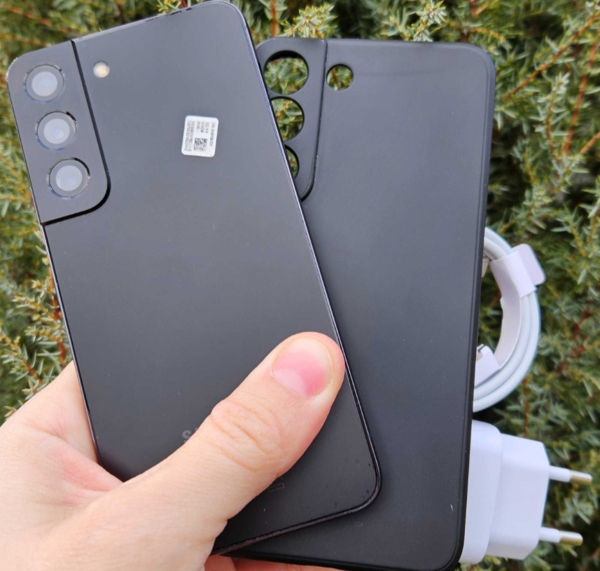 Смартфон Samsung S22 , 8/256Gb. АКБ 93% Комплект. Киев - изображение 7