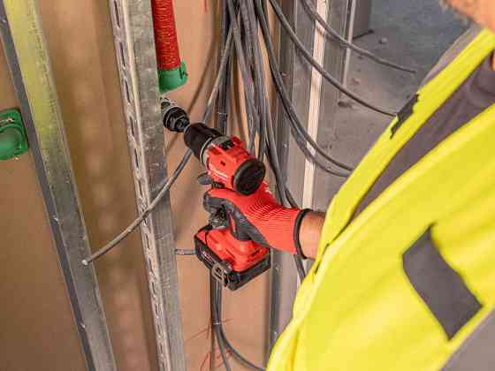 Дриль-шурупокрут акумуляторний MILWAUKEE, M18 BLDDRC-0 Одеса