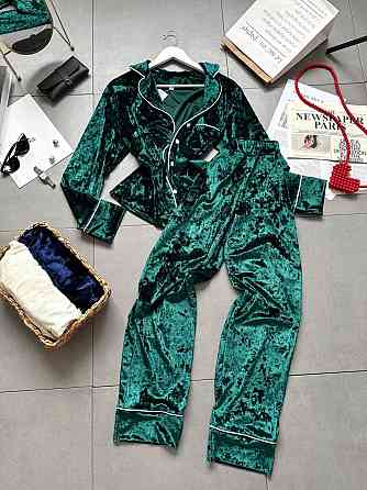 Жіноча домашня повсякденна велюрова піжама Смарагдова Одеса