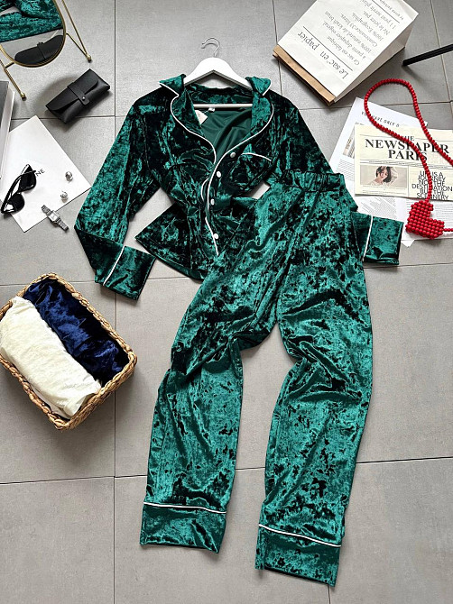 Жіноча домашня повсякденна велюрова піжама Смарагдова Одеса - фото 1