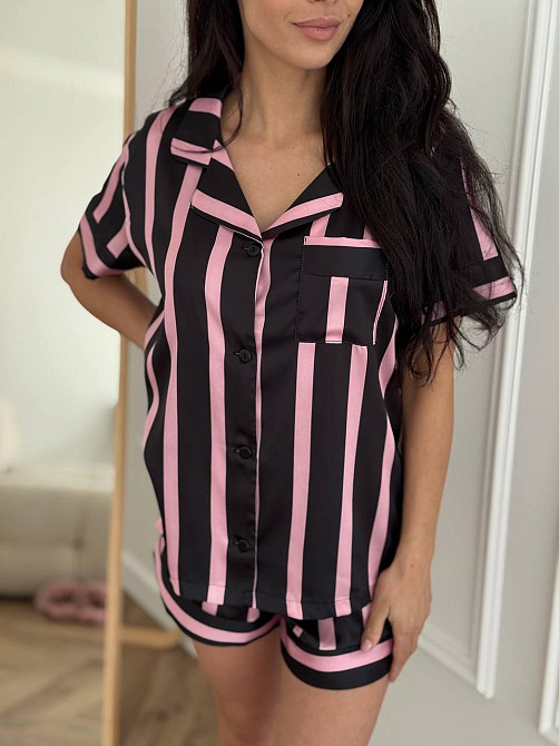 Пижама женская из сатина с шортами и рубашкой Черно-розовая XS-S Харьков - изображение 2