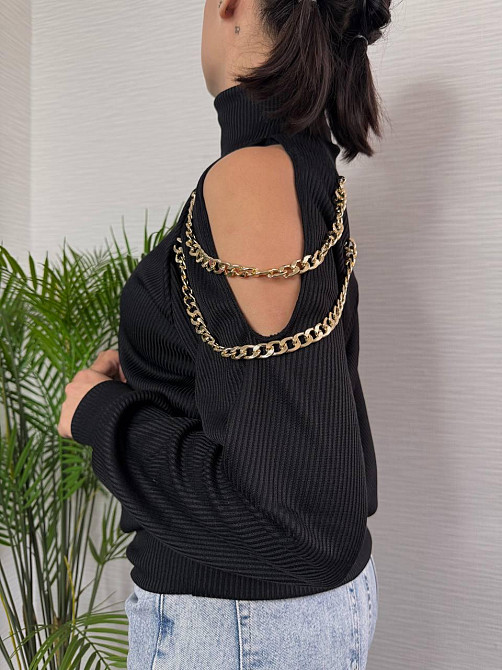 Стильний жіночий під горло светр із ланцюжком щільна ангора рубчик на фліс Чорний, 42/46 Одеса - фото 3