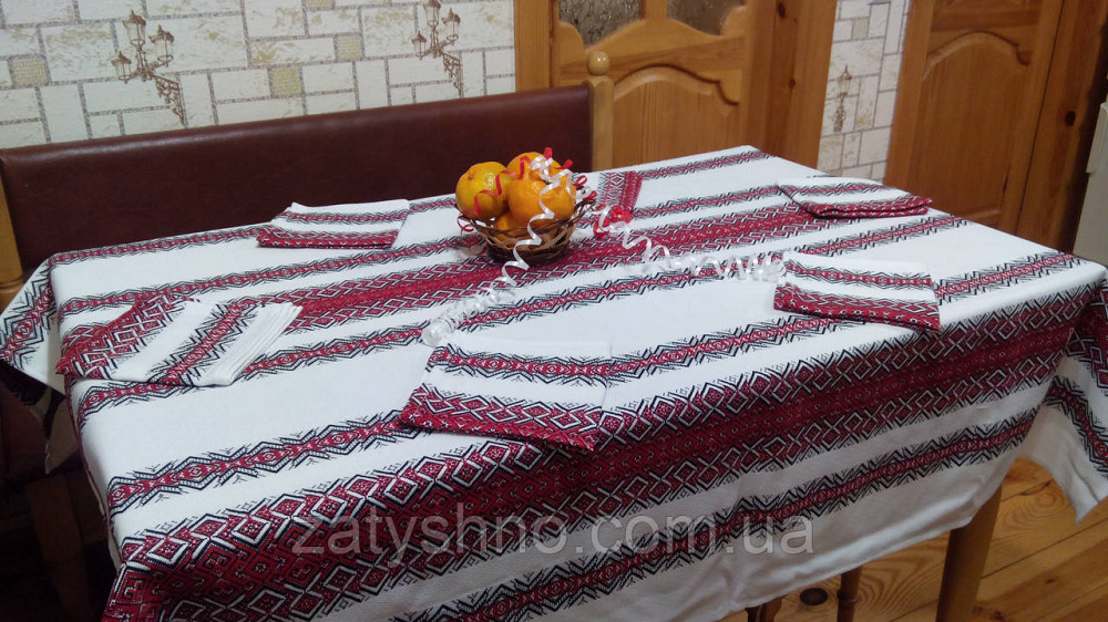 Скатерть вышитая красная Киев - изображение 5