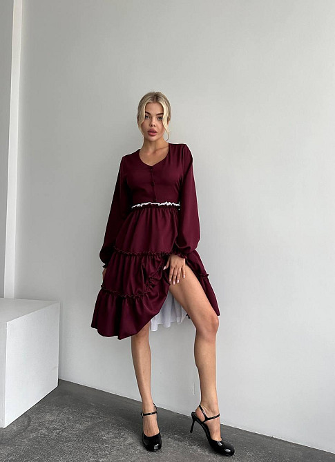 Женское базовое приталенное платье костюмный креп Бордо Одесса - изображение 3