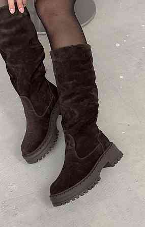 Molly Чоботи жіночі MOLLY коричневые замша натуральная высота 35см обхват голени 36-37см (5747) Коломия