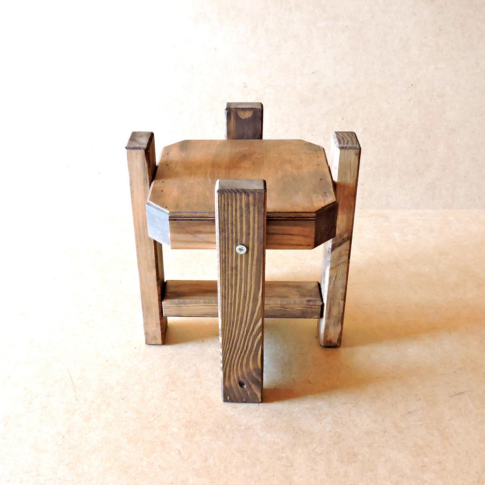 Подставка для цветов 