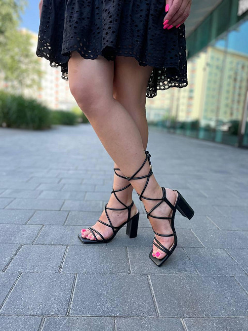 YES MILE Чорні босоніжки жіночі літні на підборах молодіжні з еко-шкіри на шнурівці YES MILE SF Коломия - фото 5