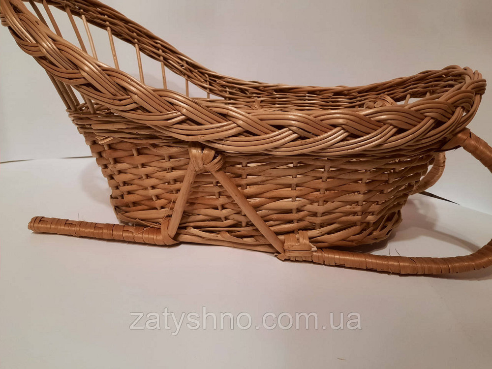 Корзина плетеная подарочная в форме санок Киев - изображение 5