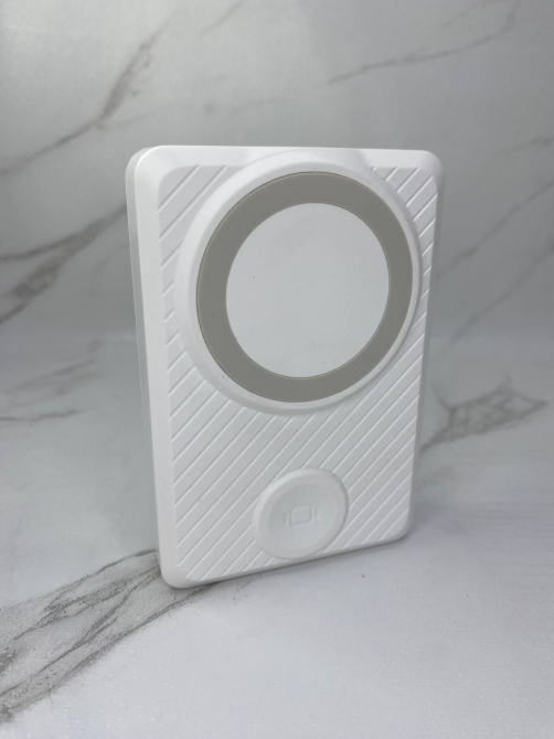 Б/в PowerBank Магнітний бездротовий павербанк Портативний зарядний пристрій MagSafe для iPhone 15000mAh Київ - фото 1