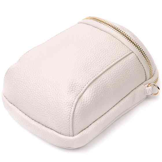 Компактна сумка цікавого формату із м'якої натуральної шкіри Vintage 22339 Біла Київ