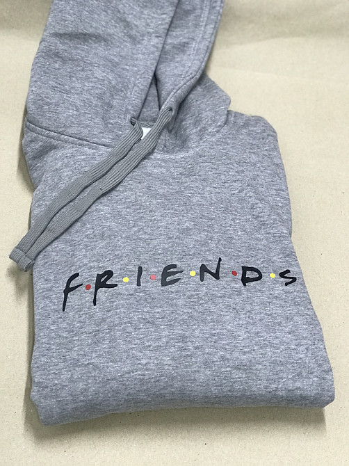 Толстовка- худі унісекс з написом "Friends". Чернівці - фото 1