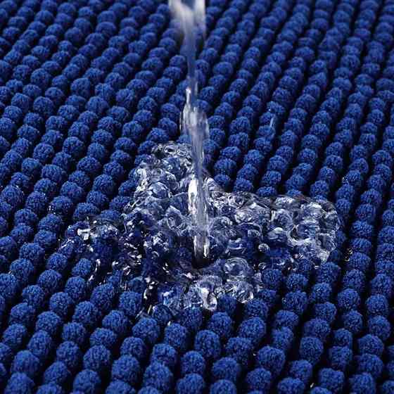 Коврик для ванной комнаты и душа Bathlux изготовлен из специального нескользящего материала Синий Каменец-Подольский