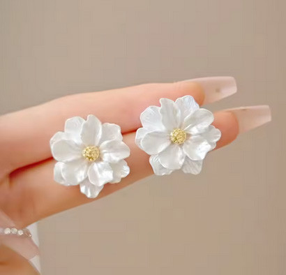 Серьги женские нежные Цветы Киев - изображение 1