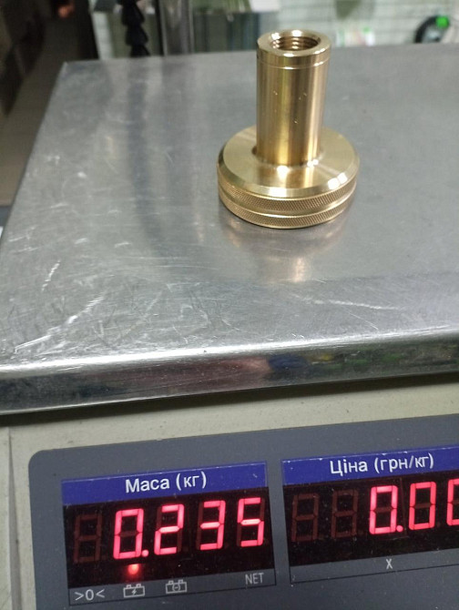 Перехідник для заправки туристичних газових балонів 1 - 5 кг на 3/8