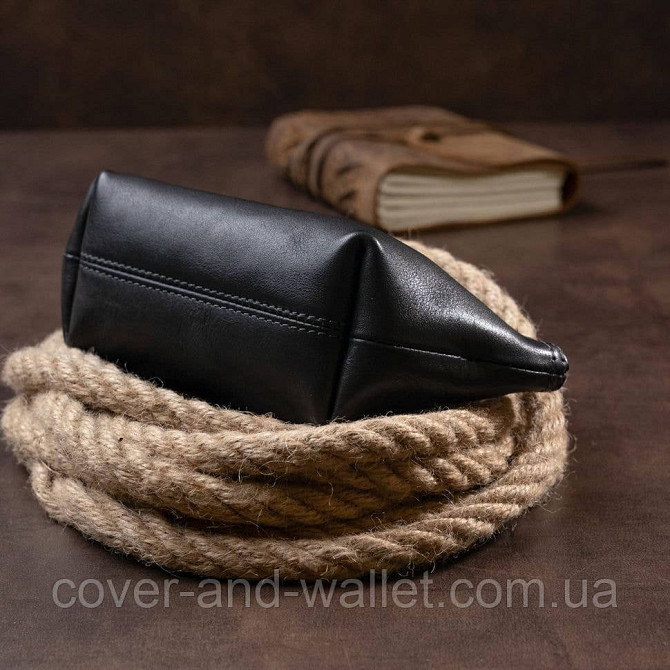 Модная кожаная женская косметичка черного цвета Grande Pelle 805610 Киев - изображение 7