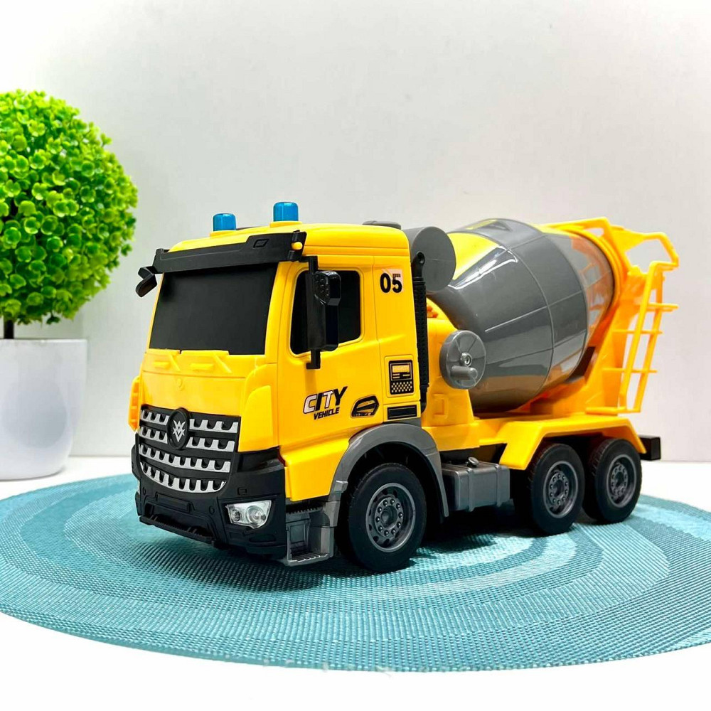 Машинка самоскид бетономішалка на радіокеруванні акумулятор підсвічування рухомі деталі Жовта (YJ-114-2-116-1) Чернигов - изображение 3