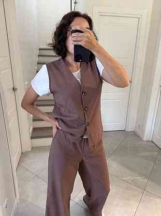 Женский легкий брючный костюм тройка: жилет футболка и штаны турецкий натуральный лен + софт Одесса