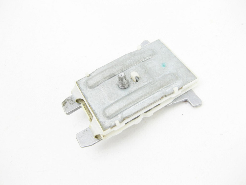 Mercedes-Benz  A2077200111 Утримуюча пластина опускного скла E-Class Coupe C207 E-class Cabriolet A207 CLS C218 CLS Shooting Brake X218 CLA Shooting B Одеса - фото 4