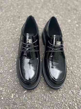 Notta bene Топсайдери жіночі Notta bene T-0225/57 чорні (весна-осінь, шкіра лакована) (6054) 38 Коломия