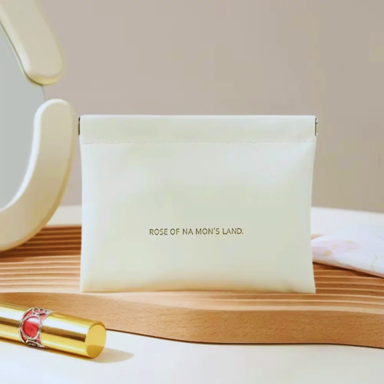 Набор портативных косметичек 2 шт для аксессуаров,футляры для хранения мелочей размер 14х18 и 11х12 см,белый Каменец-Подольский