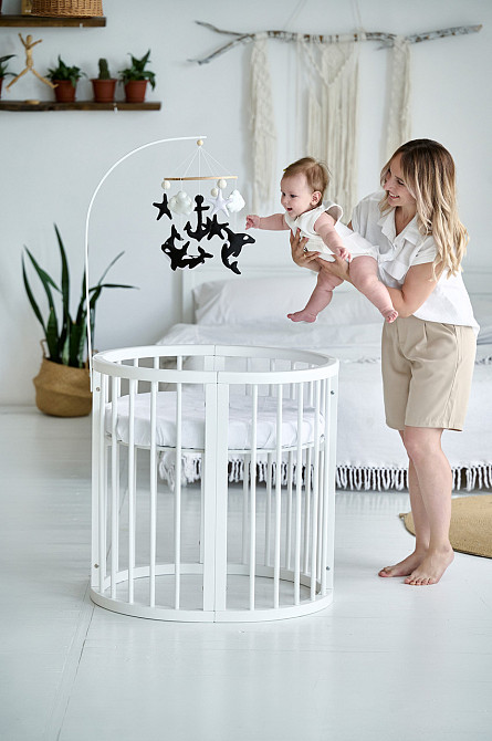 Музичний мобіль монохромний WoollyFox «Касатки» з 35 мелодіями Київ - фото 3