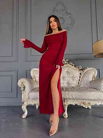 Женское элегантное праздничное платье с разрезом на ножке Бордо, 42/44 Одесса