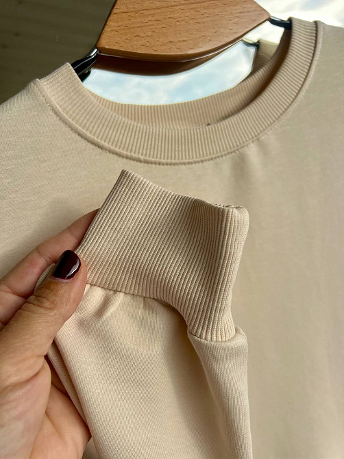 Сукня жіноча MY CITY 8211 спортивна середня довжина розрізи знизу резинка двунитка one size, молочний, one size Київ - фото 18