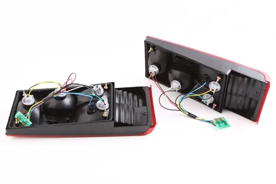 Ліхтар 2108 тюнінг червоний/білий Watt без ламп (2 шт.) Вінниця