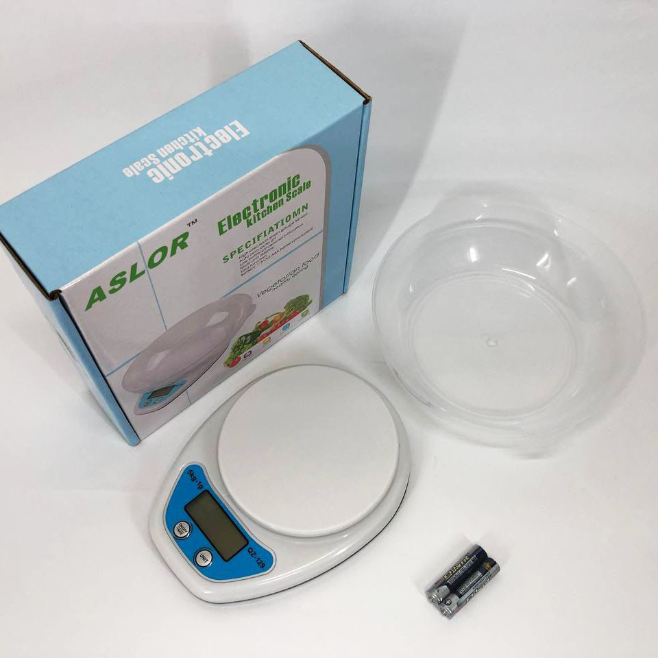 Ваги кухонні з мірною чашею QZ-129A, Ваги кухонні з LED дисплеєм чашею на батарейках LK-81 Івано-Франківськ - фото 1