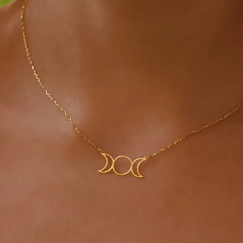 Намисто з підвіскою “Три Місяці” – золотистий колір Київ - фото 3