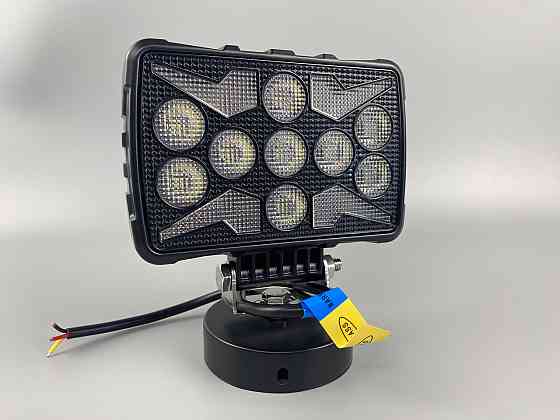 Фара LED квадратна 18 Led chip 12/24V. Широкий промінь + DRL світло + стробоскоп, світло 6500 К, IP67 Мукачево