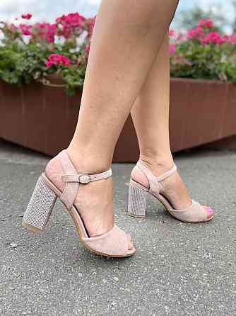 PLPS Босоніжки жіночі пудрові PLPS 285-3 з еко-замші на стійких підборах / Босоніжки на літо р. Коломия