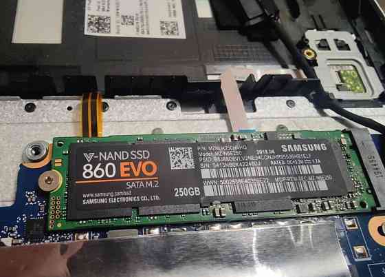 Ноутбук HP PROBOOK 450Gb. CORE i5-8265U , SSD 250Gb. 26Gb. DDR4. Киев