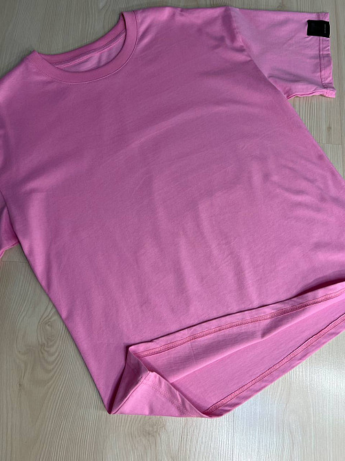 Футболка женская A-N 26075 оверсайз базовая с нашивкой, розовый, one size Киев - изображение 4