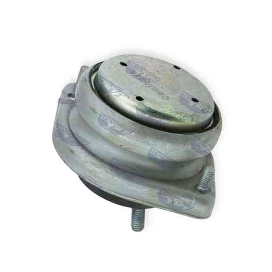 Подушка Бмв 5 (E39) 2.8-5.4i (95-03) правая R двигателя Мукачево