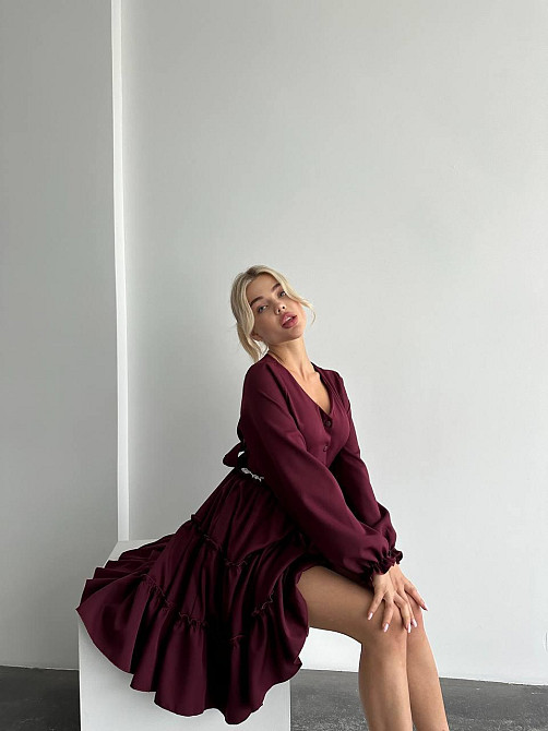 Женское базовое приталенное платье костюмный креп Бордо Одесса - изображение 9