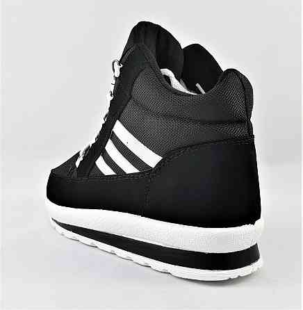 Зимові жіночі Кросівки на хутрі Чорні Снікерси в стилі Ad!das (розміри: 36) Дніпро